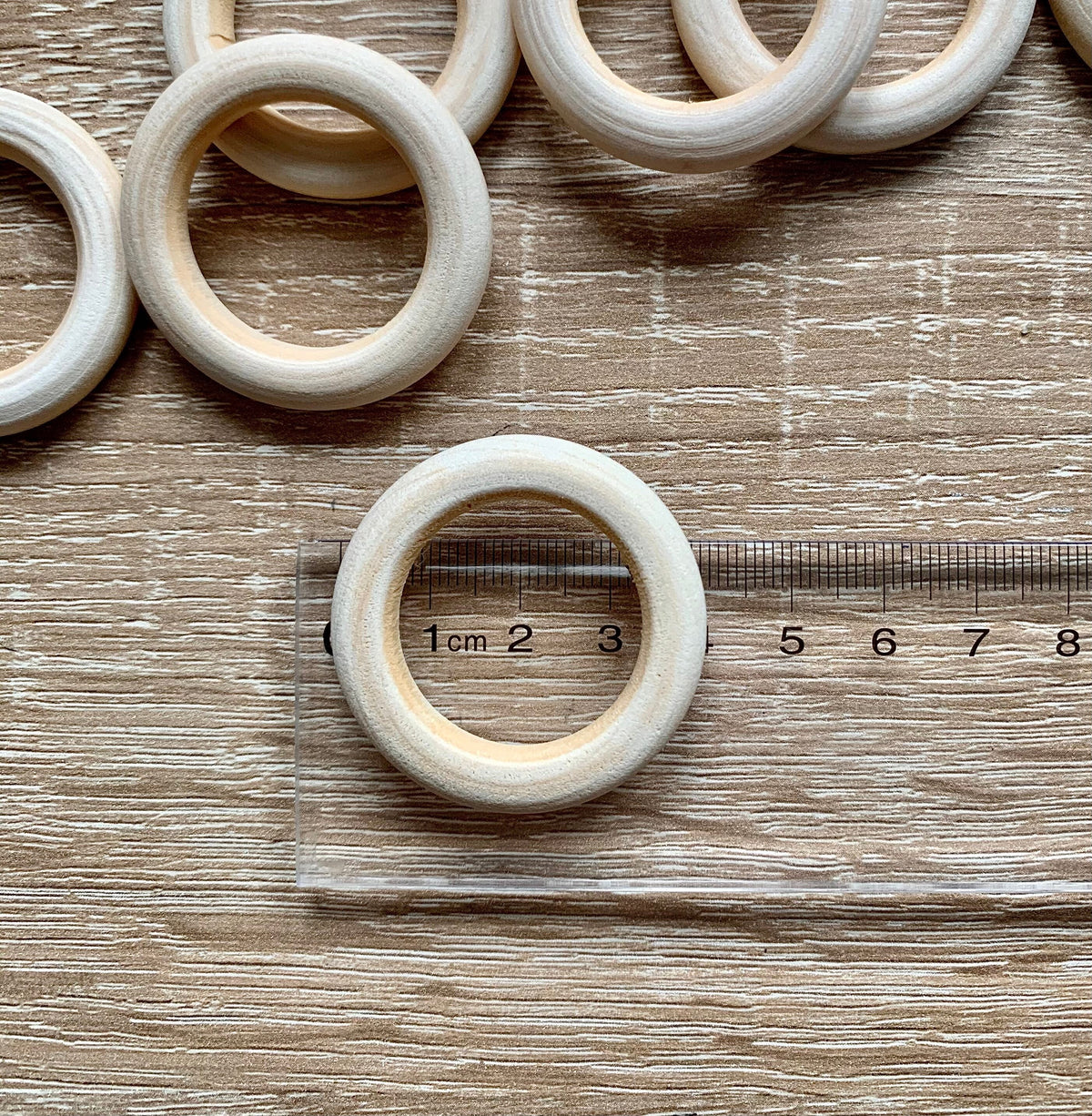 Wooden Ring 40mm - Natural x4