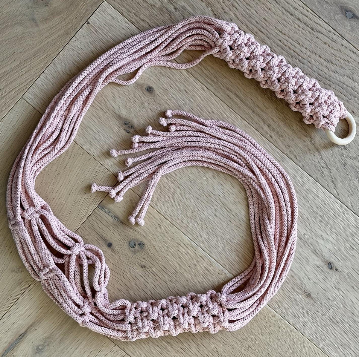 Macrame Plant Hanger Printable PDF Pattern - Beginners to Intermediate Level