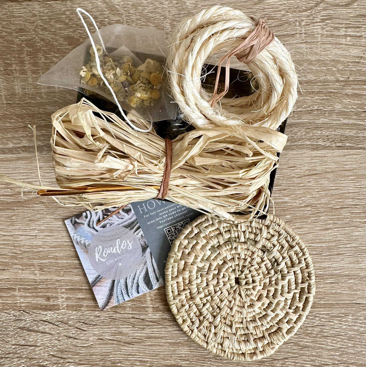 Make it Yourself Raffia Coaster Kit - in a Limited Edition Vintage Tin.
